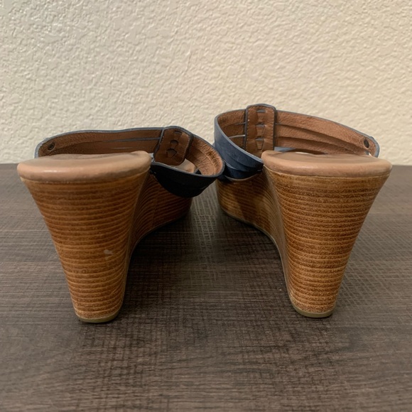 UGG blue leather wedge sandals size 7.5 - Picture 3 of 13